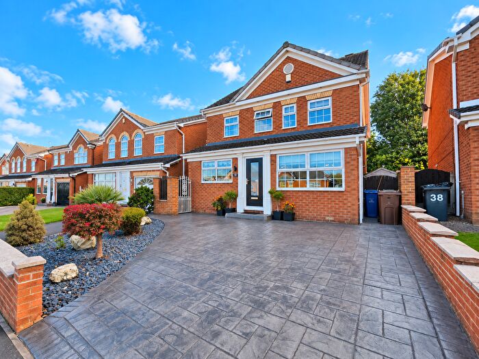 4 Bedroom Detached House For Sale In Ripley Grove, Barnsley, S75