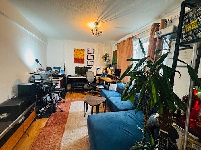 1 Bedroom Flat To Rent In Barwell House, Menotti Street, Bethnal Green, E2