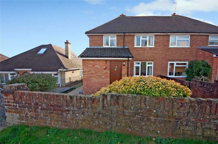 6 Bedroom Semi-Detached House To Rent In Tor Road, Farnham, Surrey, GU9