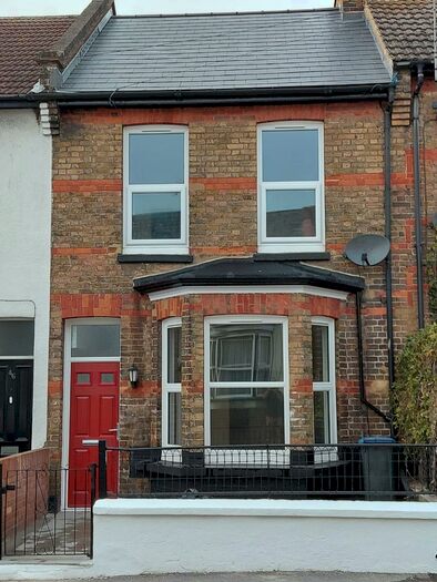 2 Bedroom House To Rent In Hereson Road, CT11