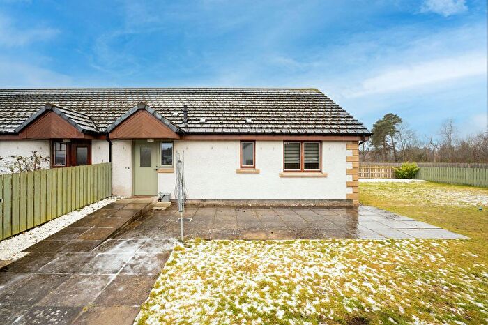 2 Bedroom Semi Detached Bungalow For Sale In Beech Avenue, Nairn, IV12