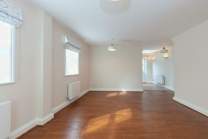 2 Bedroom End Of Terrace House To Rent In Wellington Street, Oxford, OX2