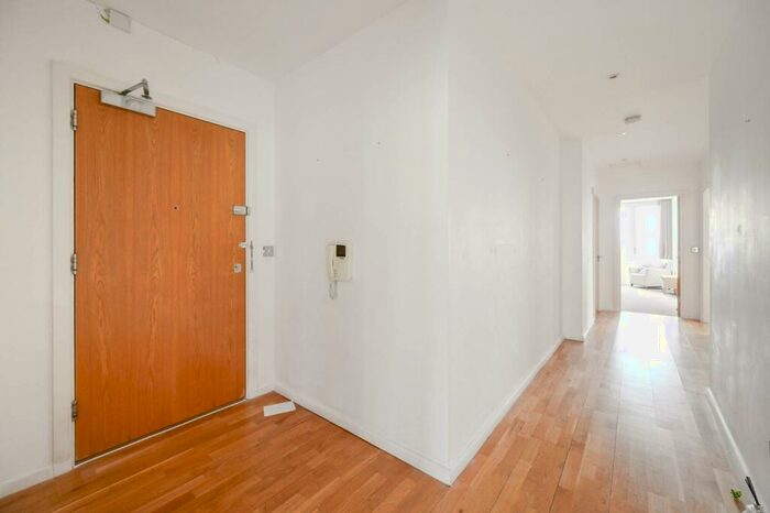 2 Bedroom Flat For Sale In Ability Place, Canary Wharf, London, E14