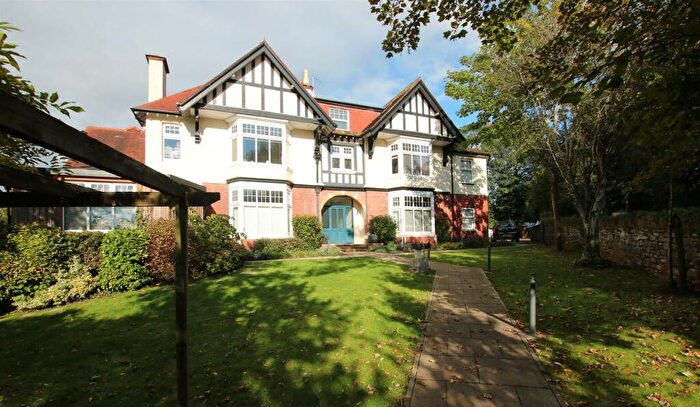 2 Bedroom Flat To Rent In Barnfield Hill, Exeter, EX1