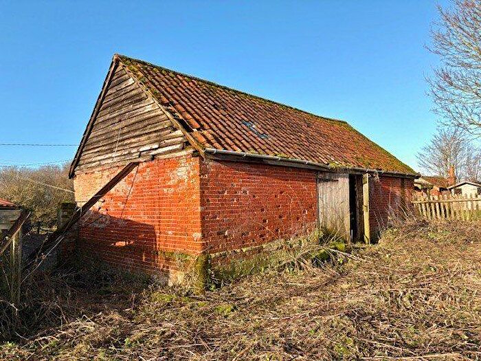 3 Bedroom Barn Conversion For Sale In Hill Farm, Farnham, Suffolk, IP17