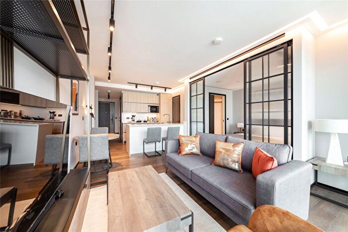 1 Bedroom Flat To Rent In Hewett Street, Shoreditch, EC2A