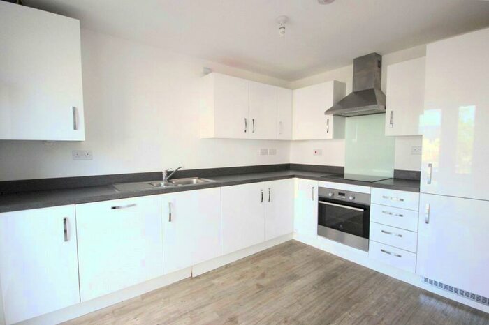 4 Bedroom Semi-Detached House To Rent In Willowherb Road, Emersons Green, Bristol, BS16