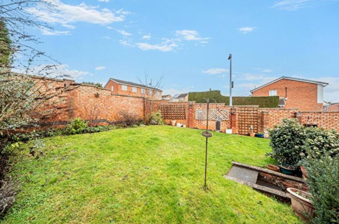 3 Bedroom Semi Detached House For Sale In Chelmsford Drive, NG31