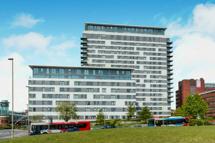 1 Bedroom Apartment To Rent In Skyline Plaza, RG21