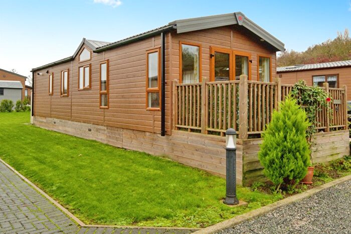 2 Bedroom Park Home For Sale In Cymbeline Way, Colchester, CO3