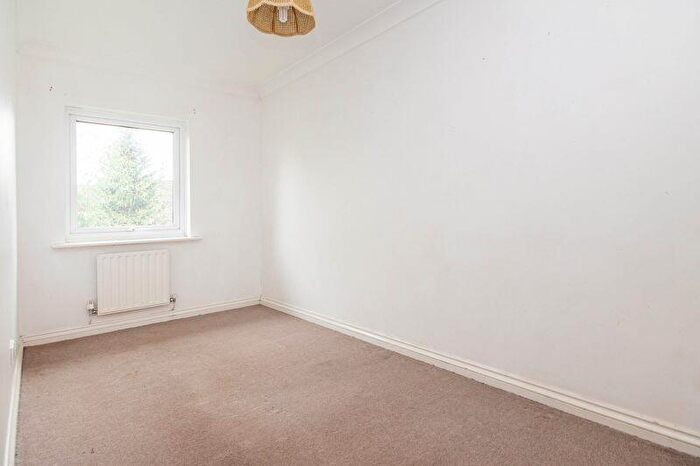 2 Bedroom Terraced House For Sale In Ashurst Bridge, SO40