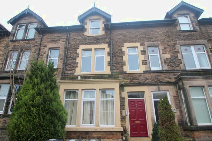 1 Bedroom Apartment To Rent In Dragon Road, Harrogate, HG1