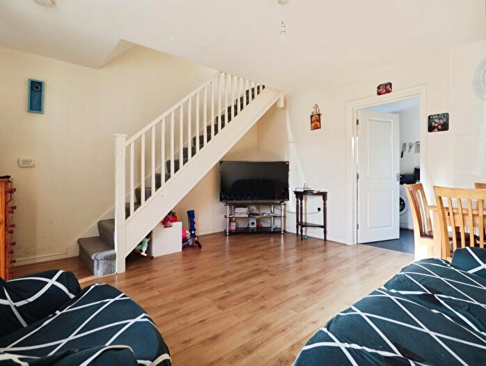 2 Bedroom End Of Terrace House For Sale In Worcester Court, Tonyrefail, Porth, CF39