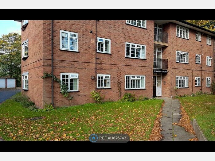 2 Bedroom Flat To Rent In Jenneth Court, Stockport, SK4