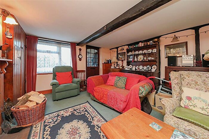 2 Bedroom Character Property For Sale In Station Road, Yaxham, Dereham, NR19