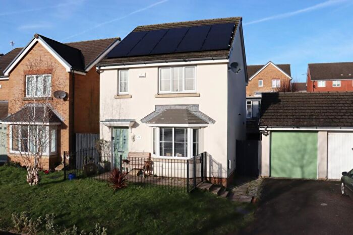 3 Bedroom Detached House For Sale In Swallow Close, North Cornelly, Bridgend, CF33