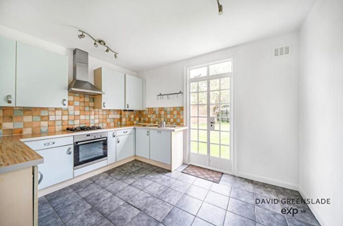 2 Bedroom Flat For Sale In Parkside, Vanbrugh Fields, Greenwich, SE3