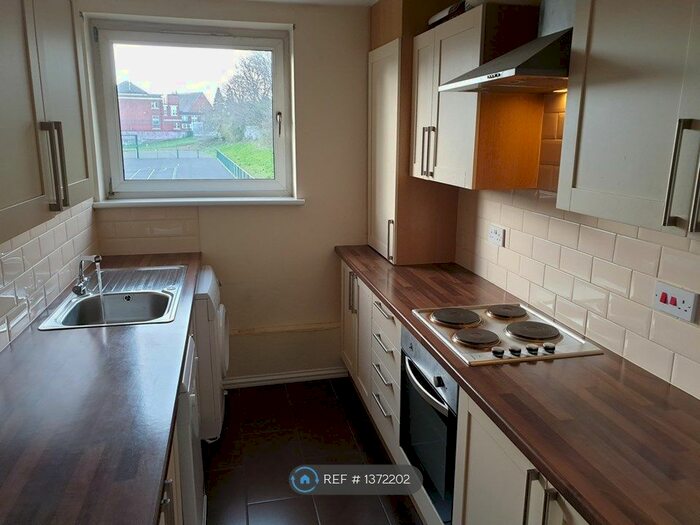 2 Bedroom Flat To Rent In Gogar Place, Glasgow, G33