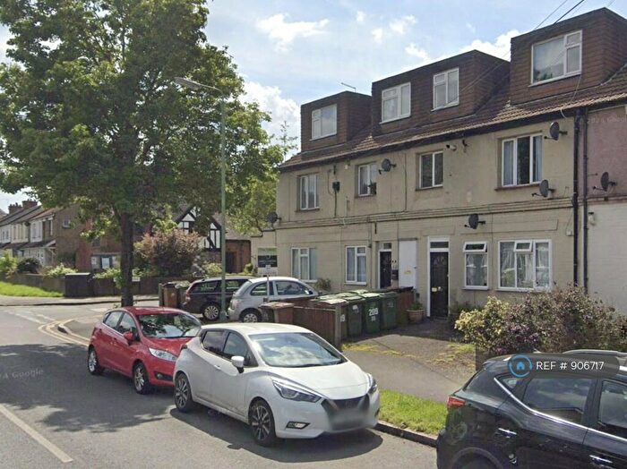 2 Bedroom Flat To Rent In Gander Green Lane, Sutton, SM1