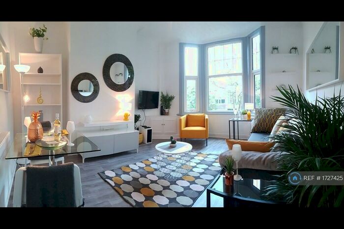 1 Bedroom Flat To Rent In Lapwing Lane, Manchester, M20