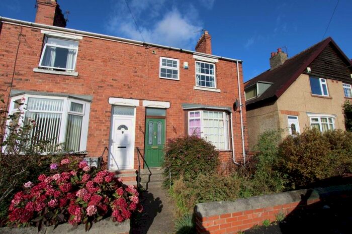 4 Bedroom Private Hall To Rent In Lowes Barn Bank, Nevilles Cross, DH1