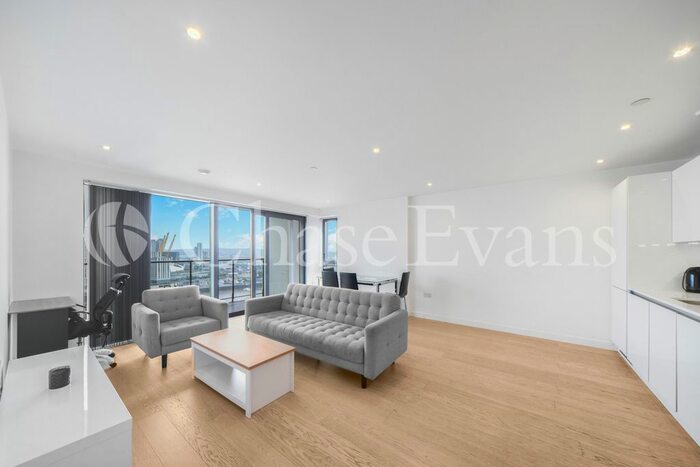 3 Bedroom Flat To Rent In Horizons Tower, Yabsley Street, Canary Wharf, London, E14