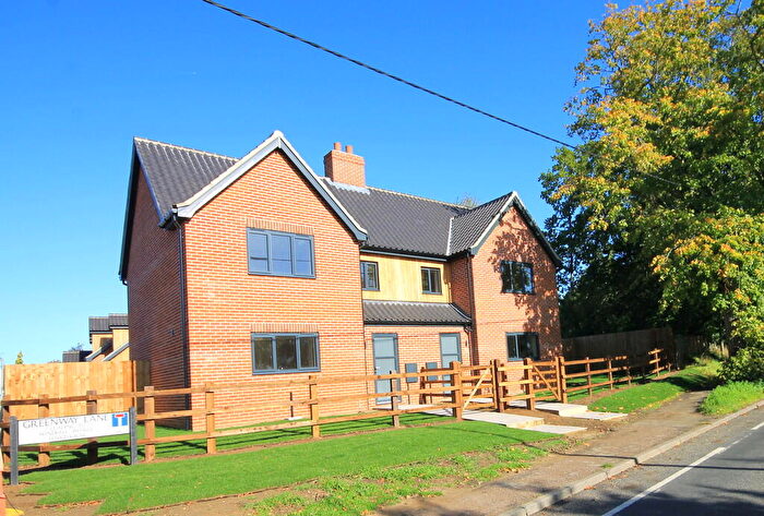 2 Bedroom Semi-Detached House To Rent In Greenway Lane, Fakenham, NR21