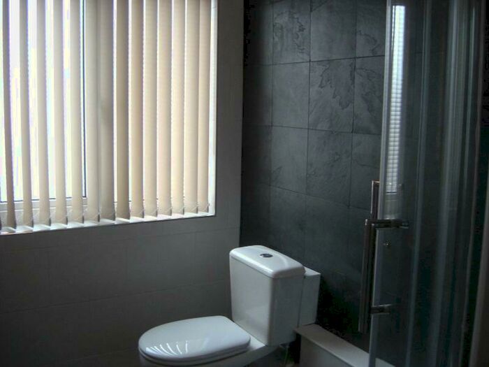 3 Bedroom Terraced House To Rent In Welton Mount, Hyde Park, Leeds, LS6