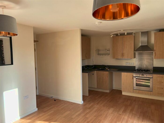 2 Bedroom Flat To Rent In Moorhen Close, Witham St. Hughs, Lincoln, LN6