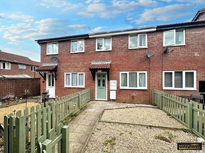 2 Bedroom Terraced House For Sale In Nuthatch Close, Broadwey, Weymouth, Dorset, DT3