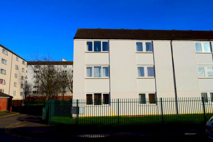2 Bedroom Flat To Rent In Lower Harding Street, Northampton NN1