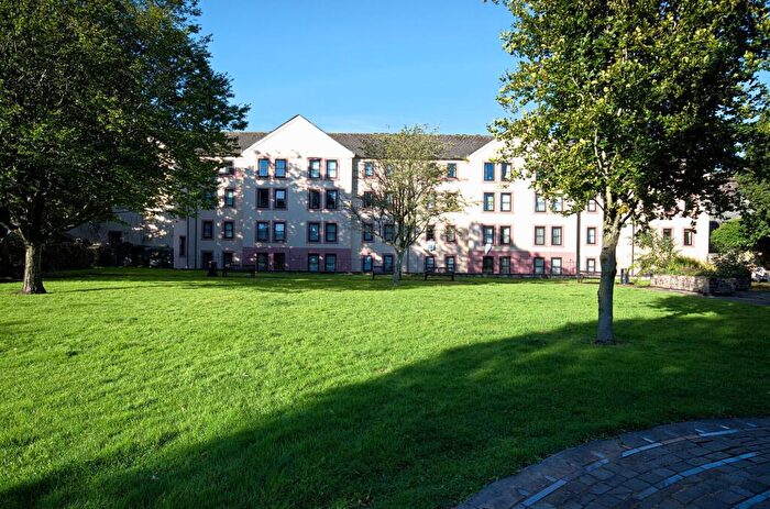 1 Bedroom Flat For Sale In Trinity Court, Whitehaven, CA28