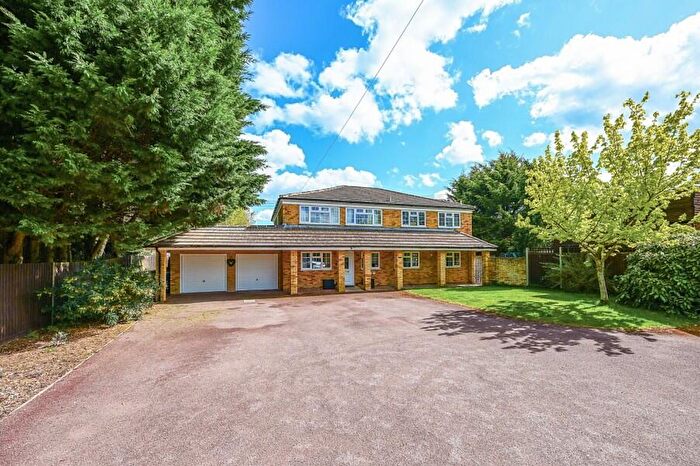 5 Bedroom Detached House To Rent In Eversley, RG27