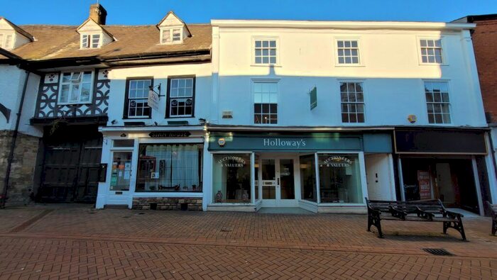 1 Bedroom Flat To Rent In Parsons Street, Banbury, Oxon, OX16