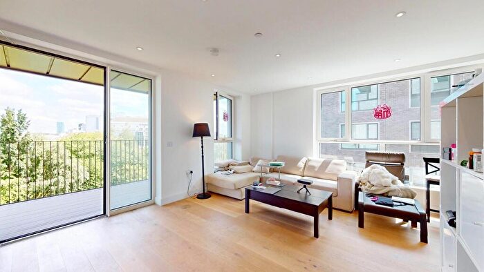 2 Bedroom Apartment To Rent In Perseus Court, Arniston Way, London, E14