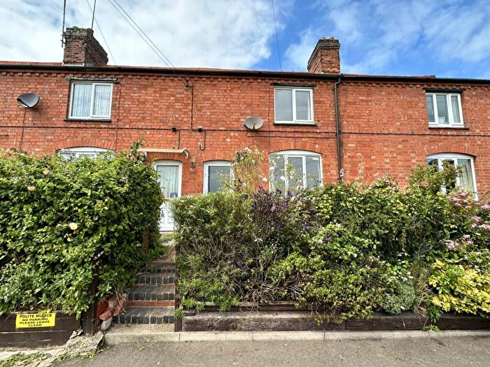 2 Bedroom Terraced House To Rent In Poplar Road, Napton, CV47