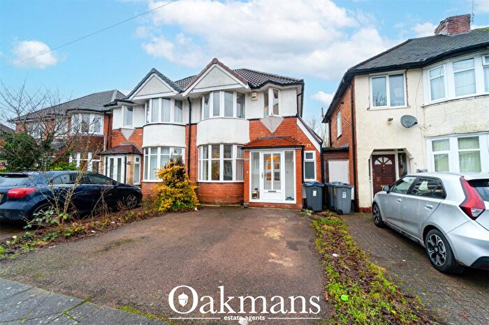 3 Bedroom Semi Detached House For Sale In Corisande Road, Birmingham, West Midlands, B29