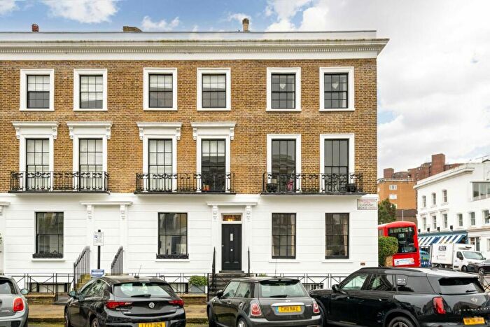 2 Bedroom Flat To Rent In Lamont Road, Chelsea, SW10