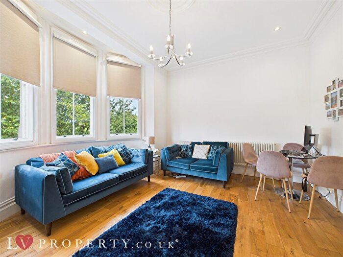 1 Bedroom Flat For Sale In Mint Drive, Hockley, Birmingham, B18