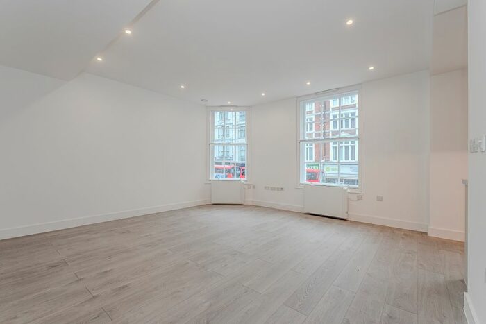 2 Bedroom Flat To Rent In St. Michaels Street, London, W2