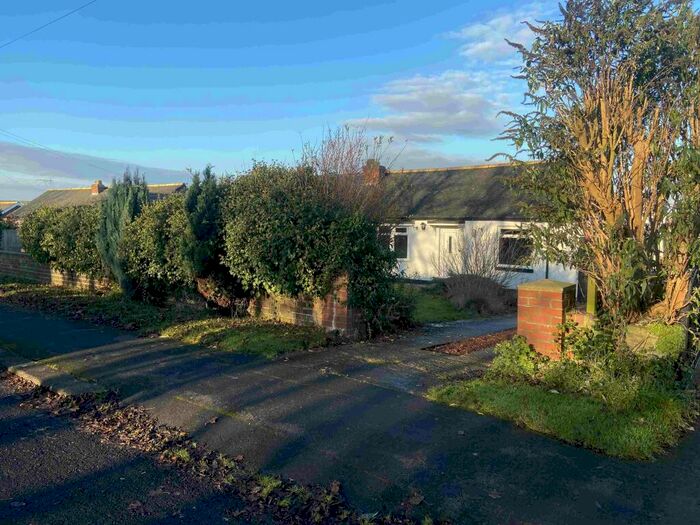 3 Bedroom Semi-Detached Bungalow To Rent In Beacon Hill Bungalows, DL1