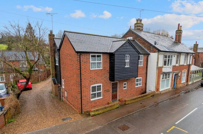 4 Bedroom Semi-Detached House For Sale In High Street, Whitwell, Hitchin, SG4