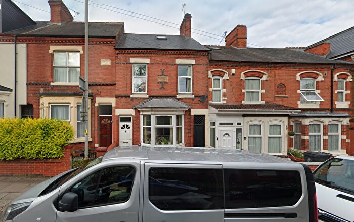 4 Bedroom Terraced House To Rent In St. Saviours Road, Leicester, LE5
