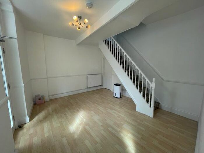 4 Bedroom Property To Rent In Princess Victoria Street, Clifton, Bristol, BS8
