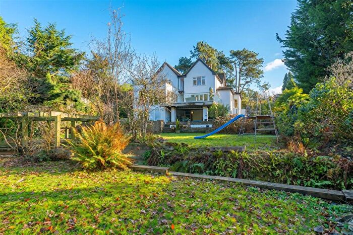 5 Bedroom Detached House For Sale In Raby Drive, Raby Mere, CH63