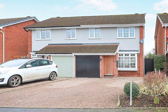 3 Bedroom Semi Detached House For Sale In Farmoor Way, Moseley Parklands, Wolverhampton, WV10