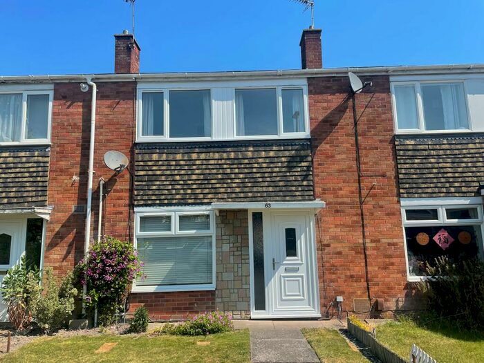 3 Bedroom Terraced House To Rent In Derwent Close, CB1