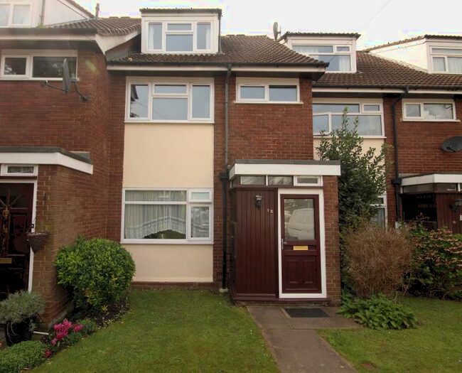 2 Bedroom Duplex To Rent In Westfield Park, HA5