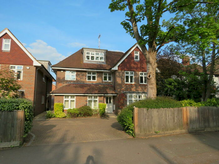 2 Bedroom Flat To Rent In Banbury Road, Oxford, OX2