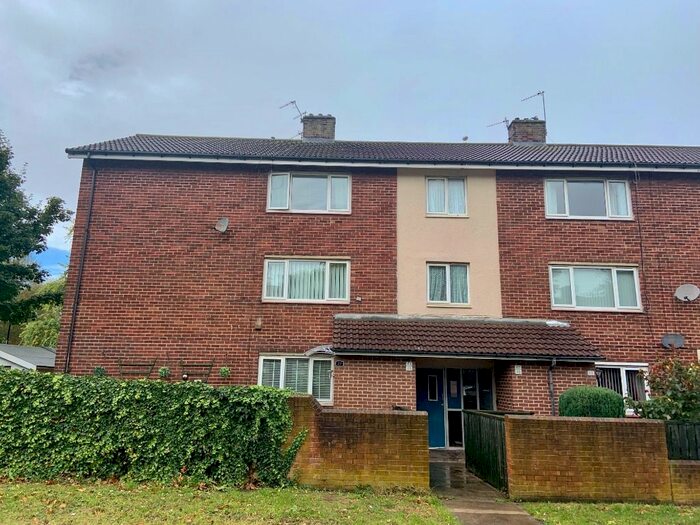 2 Bedroom Flat To Rent In Lutterworth Road, Benton, Newcastle Upon Tyne, NE12